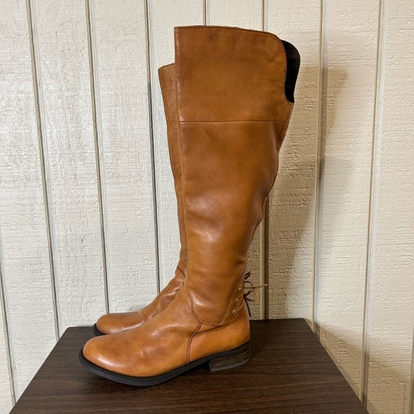 Steve Madden Nerves Leather Boots, size 8.5. - Picture 5 of 9